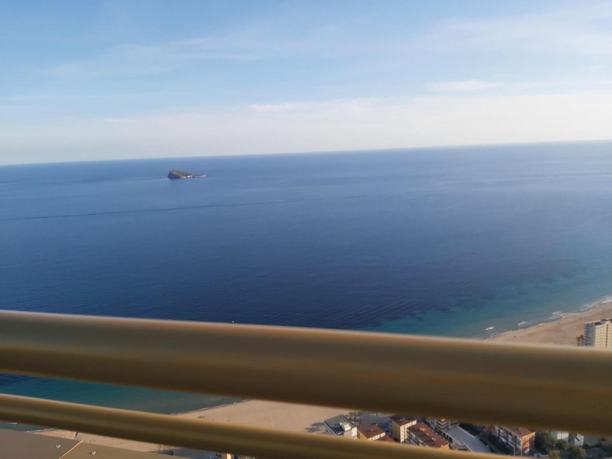 Intempo Luxury Ocean Views Resort Бенидорм Экстерьер фото
