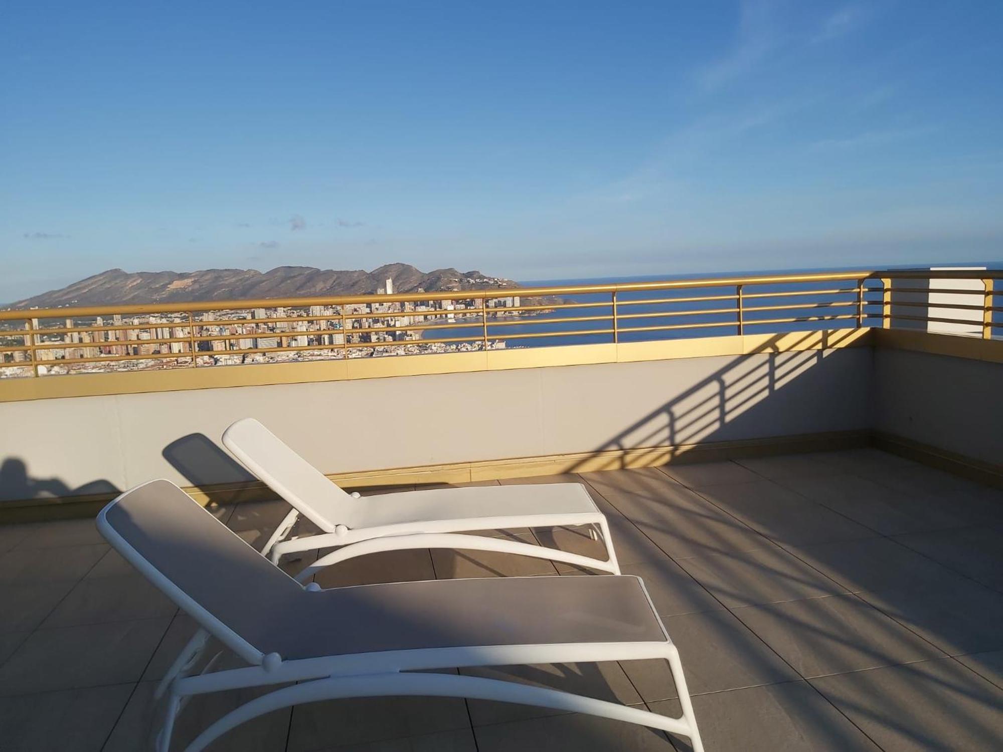 Intempo Luxury Ocean Views Resort Бенидорм Экстерьер фото